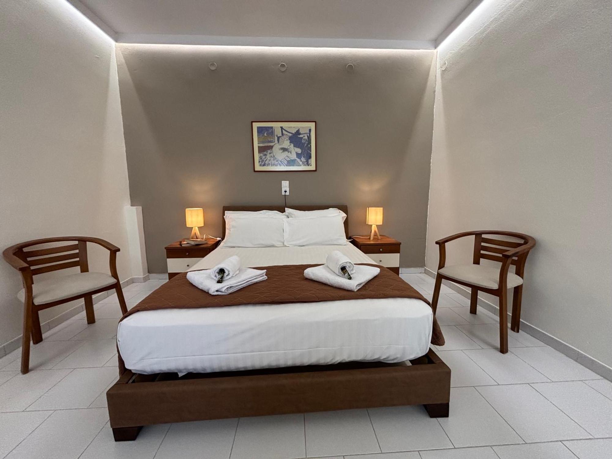 Dolphin Apt & Studios -Near The Beach Appartement Roda (Corfu)