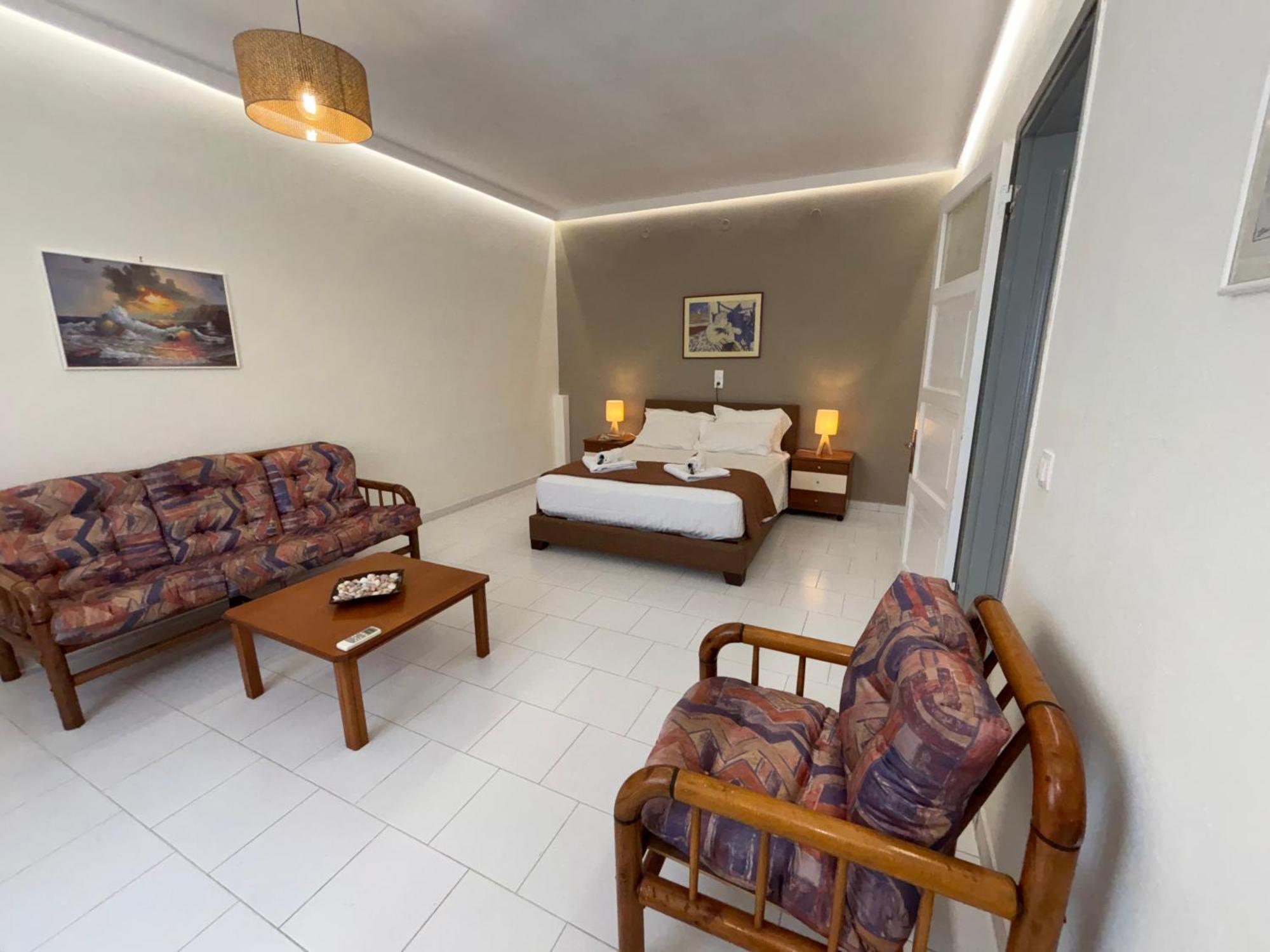 Dolphin Apt & Studios -Near The Beach Appartement *