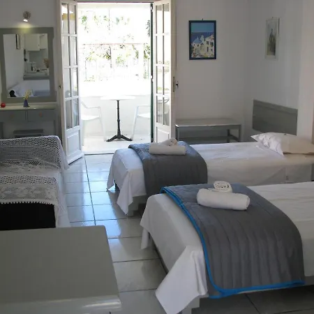 Dolphin Apt & Studios -Next To The Beach Roda  Exterior photo