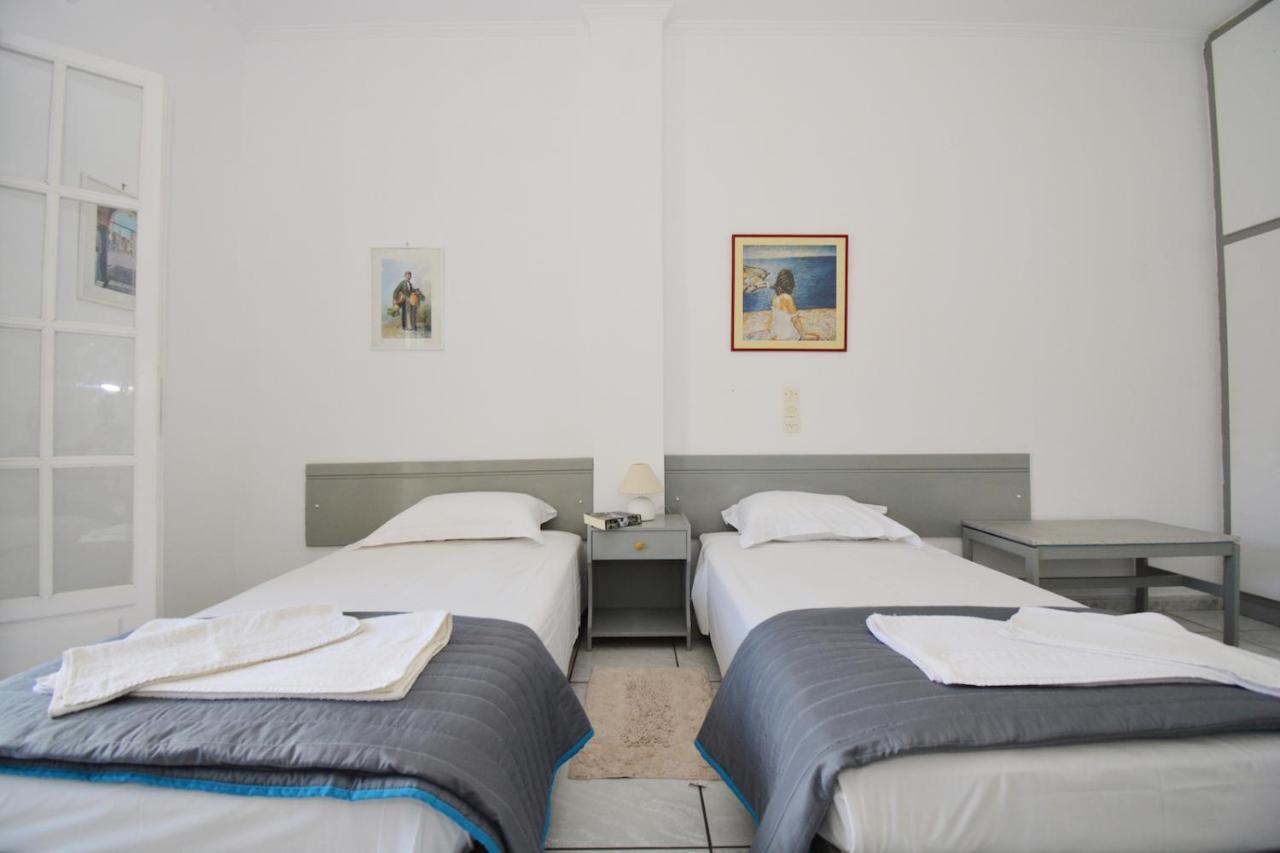 Dolphin & -next To The Roda (Corfu)