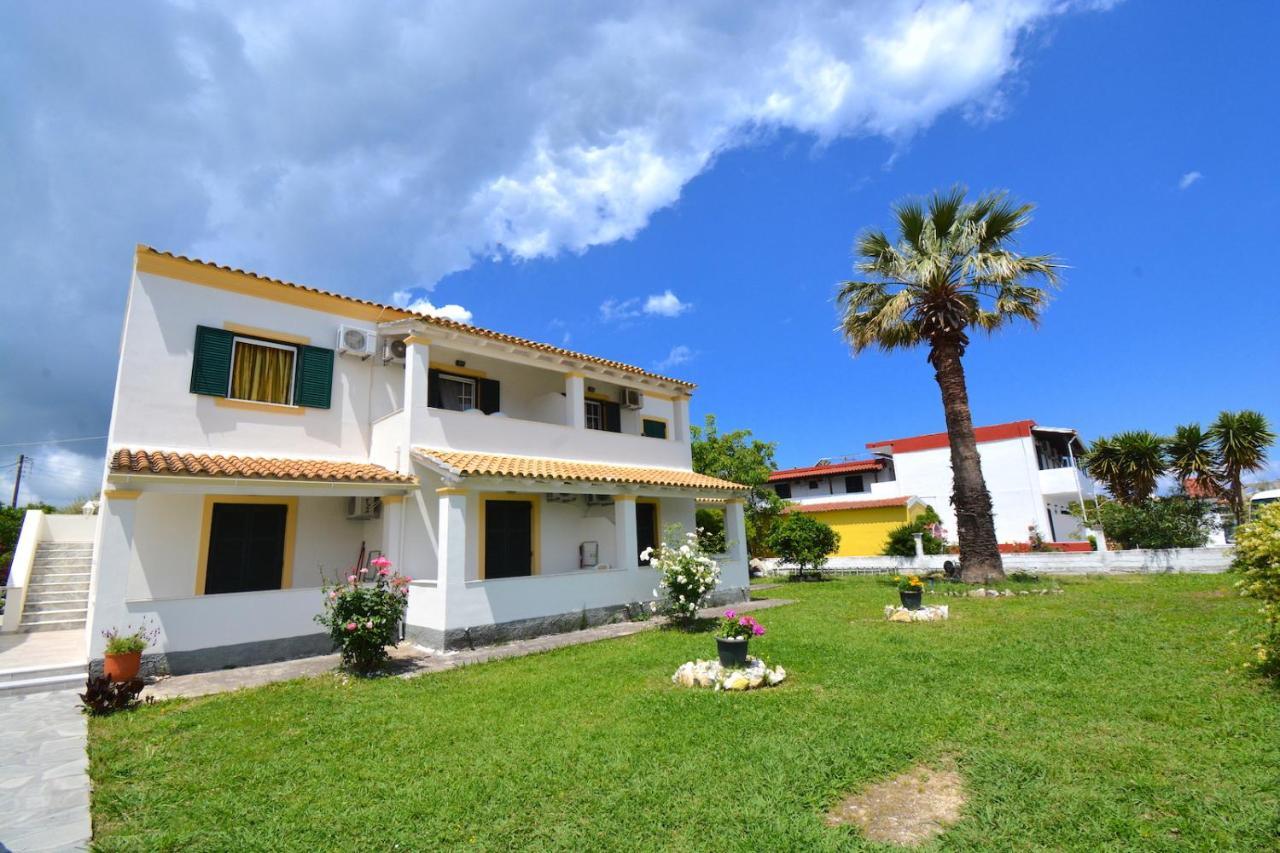 Apartment Dolphin & -next To The Roda (Corfu)