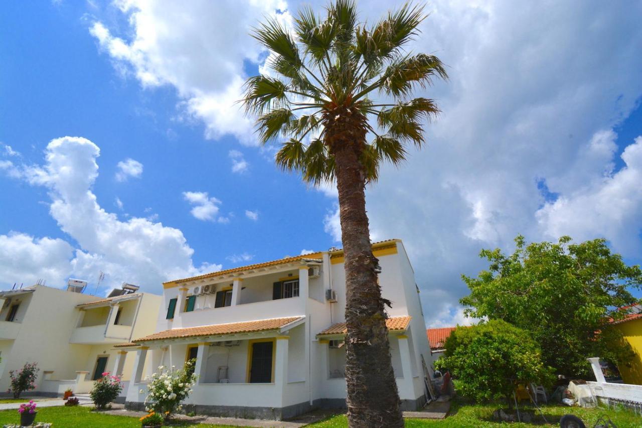 Dolphin Apt & Studios -Near The Beach