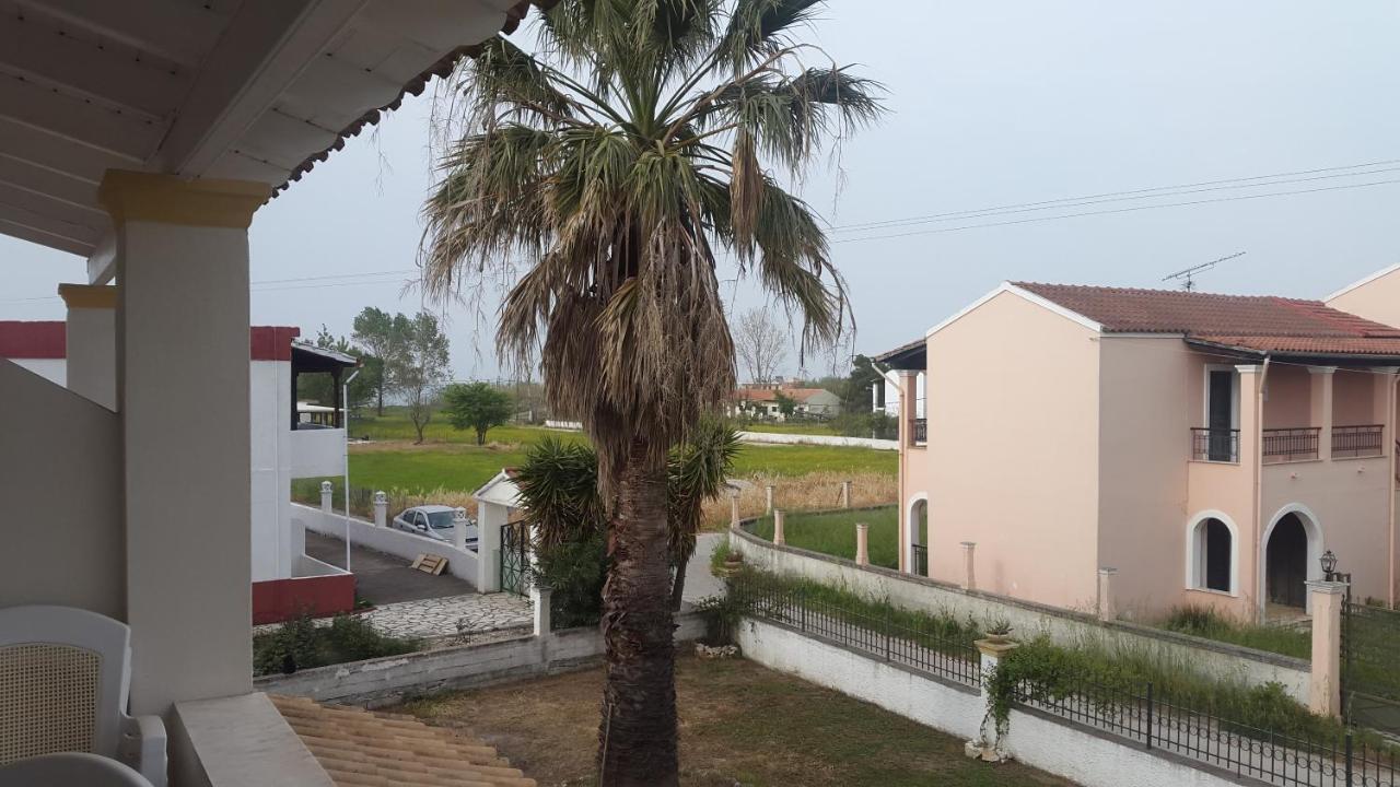 Dolphin Apt & Studios -Near The Beach