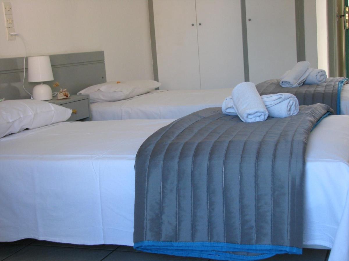 Dolphin Apt & Studios -Near The Beach * Roda (Corfu)