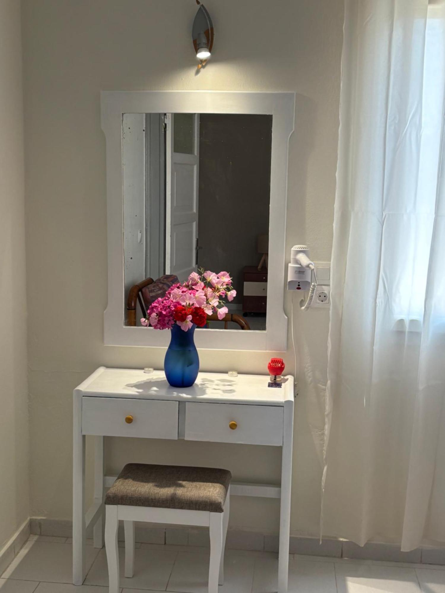 Dolphin Apt & Studios -Near The Beach רודה