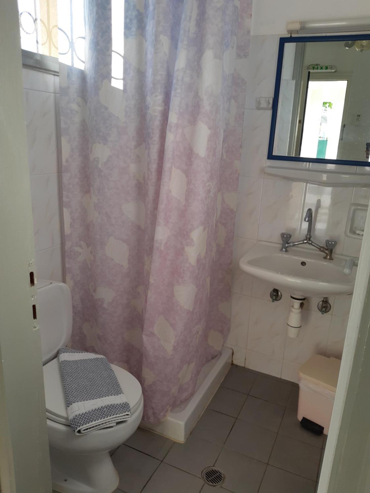 Dolphin Apt & Studios -Near The Beach *